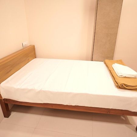 Готель Reach Residency Kochi Екстер'єр фото