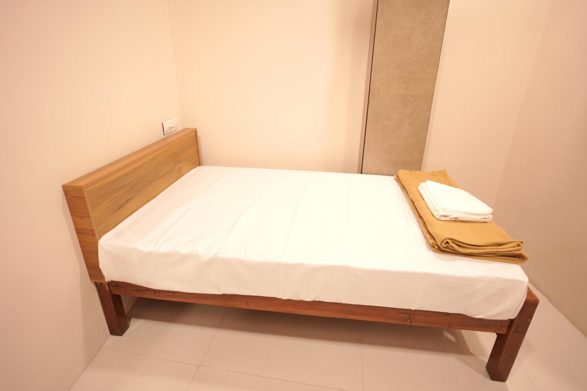 Готель Reach Residency Kochi Екстер'єр фото